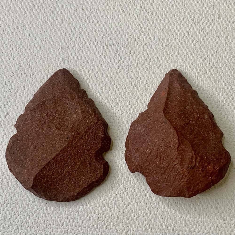 2 Red Jasper Arrowheads Points Hand Knapped Stone Modern Arrowhead Set 1.5"x1.1"